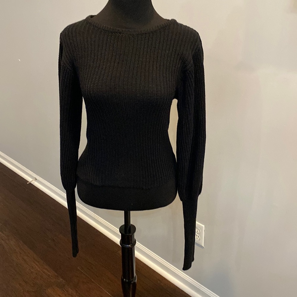 Black Sweater. Brand new w tags. Size Medium